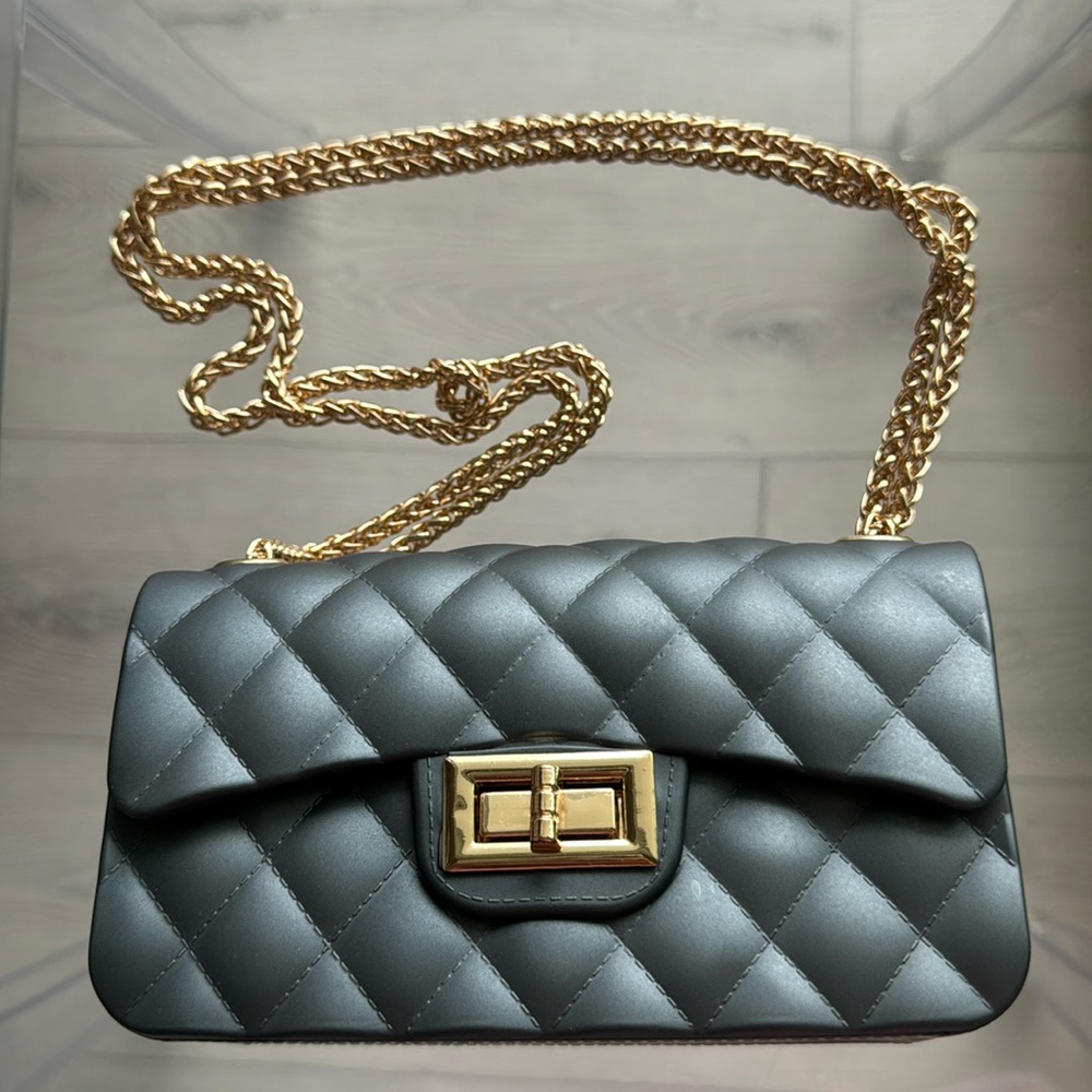 Quilted Dark Grey Metallic Jelly Purse with adjustable Gold Chain Strap
